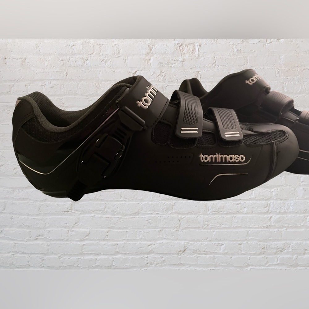 Tommaso cycling, cleat men’s size‎ 10 excellent condition